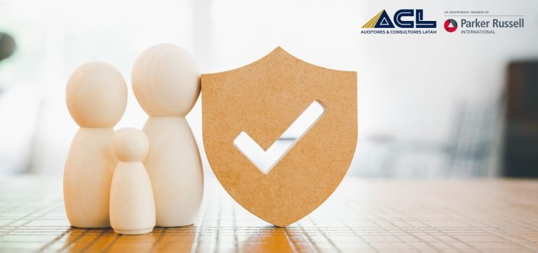 SRI establece precios referenciales para el cálculo del ICE en perfumes y aguas de tocador